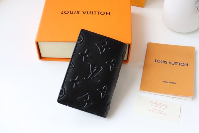 202112SSルイヴィトン LOUIS VUITTON 新作通販 短財布スーパーコピー