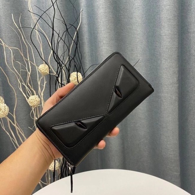 202112SS フェンディ FENDI 新作通販 長財布 スーパーコピー
