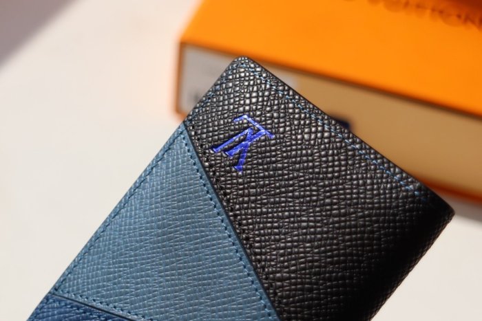 202112SSルイヴィトン LOUIS VUITTON 新作通販 短財布スーパーコピー
