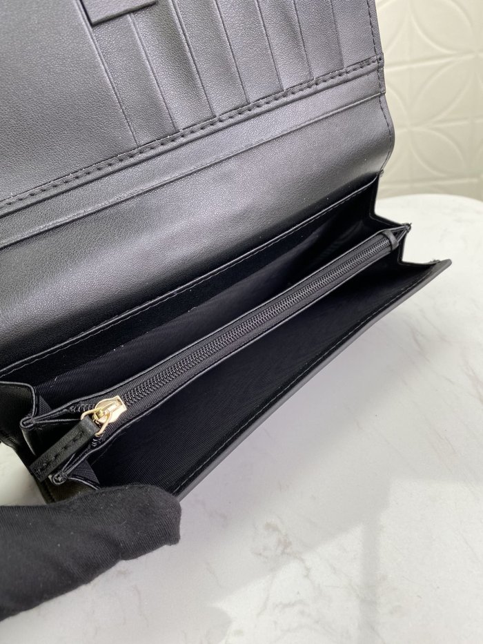 202112SSグッチGUCCI 新作通販長財布スーパーコピー
