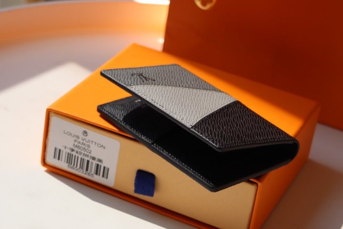 202112SSルイヴィトン LOUIS VUITTON 新作通販 短財布スーパーコピー