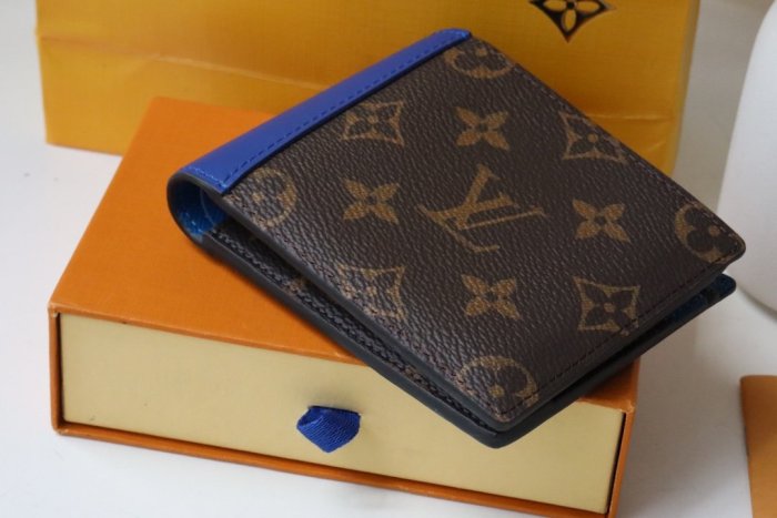 202112SSルイヴィトン LOUIS VUITTON 新作通販 短財布スーパーコピー