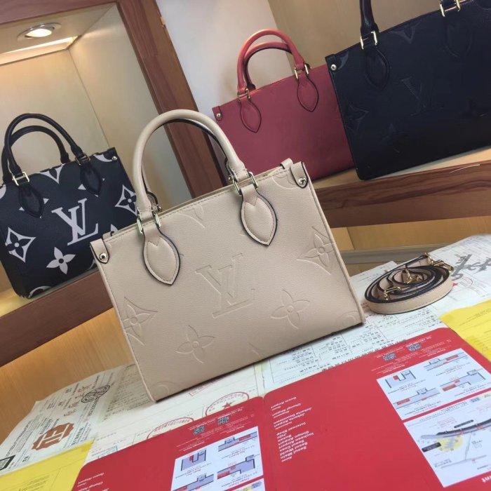2022SS新作 Louis Vuitton ルイヴィトン レディース ハンドバックスーパーコピー