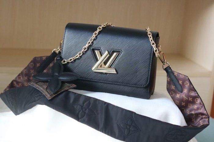 2022SS新作 Louis Vuitton ルイヴィトン レディース ショルダーバックスーパーコピー