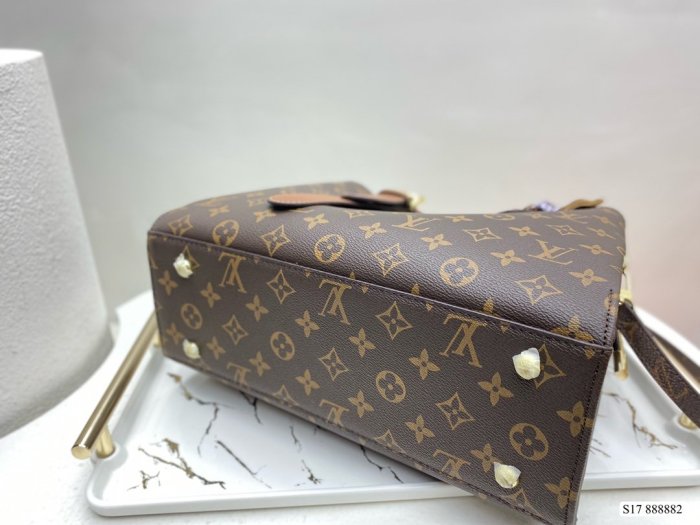 2022SS新作 Louis Vuitton ルイヴィトン レディース ショルダーバックスーパーコピー
