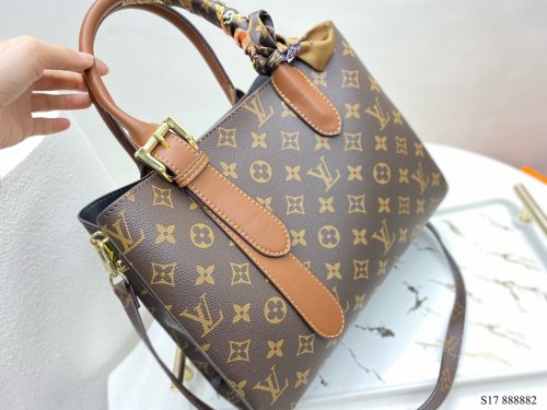 2022SS新作 Louis Vuitton ルイヴィトン レディース ショルダーバックスーパーコピー