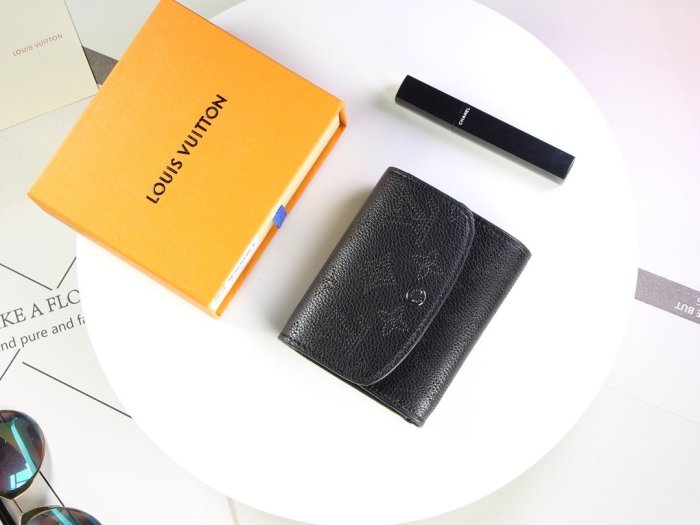 2022SSルイヴィトン LOUIS VUITTON 新作通販短財布スーパーコピー