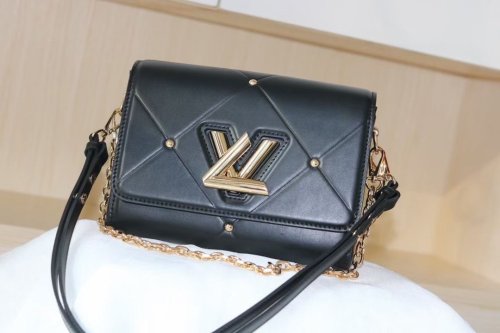 2022SS新作 Louis Vuitton ルイヴィトン レディース ショルダーバックスーパーコピー