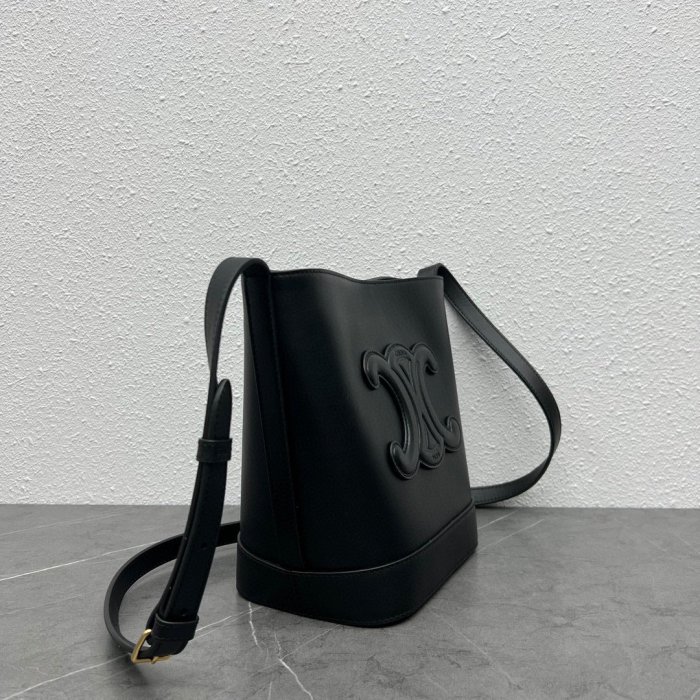 2022SS新作 Celine セリーヌ レディース ショルダーバックスーパーコピー