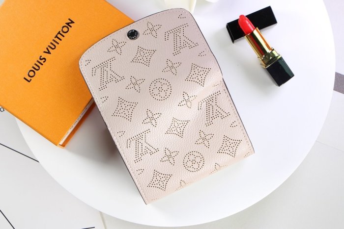 2022SSルイヴィトン LOUIS VUITTON 新作通販短財布スーパーコピー