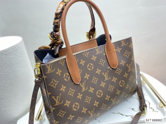 2022SS新作 Louis Vuitton ルイヴィトン レディース ショルダーバックスーパーコピー