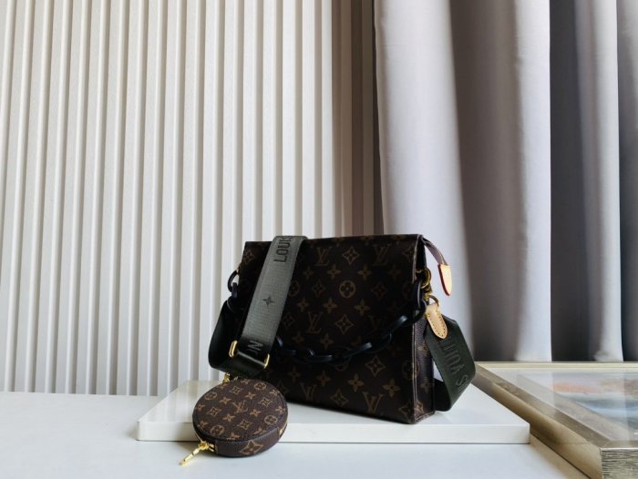 2022SS新作 Louis Vuitton ルイヴィトン レディース ショルダーバックスーパーコピー