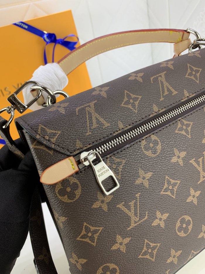 2022SS新作 Celine セリーヌ レディース ショルダーバックスーパーコピー