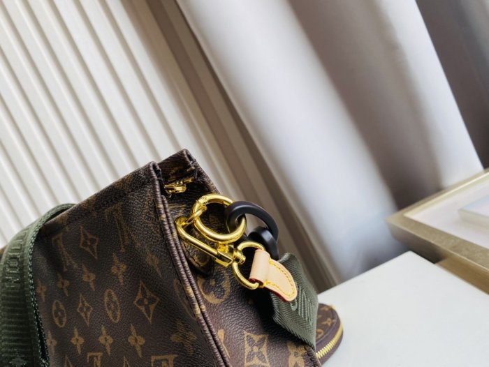 2022SS新作 Louis Vuitton ルイヴィトン レディース ショルダーバックスーパーコピー