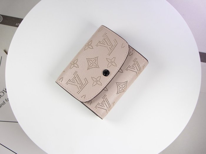 2022SSルイヴィトン LOUIS VUITTON 新作通販短財布スーパーコピー