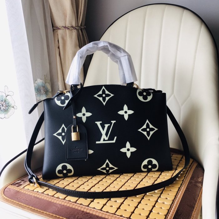 2022SS新作 Louis Vuitton ルイヴィトン レディース ショルダーバックスーパーコピー