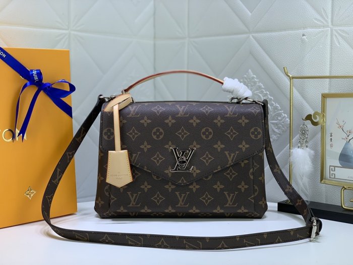 2022SS新作 Celine セリーヌ レディース ショルダーバックスーパーコピー