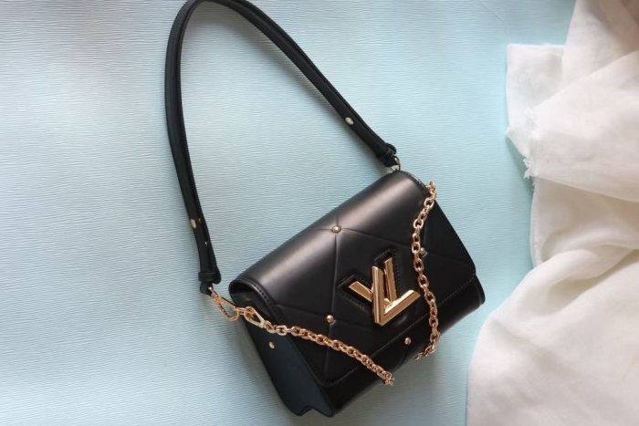 2022SS新作 Louis Vuitton ルイヴィトン レディース ショルダーバックスーパーコピー