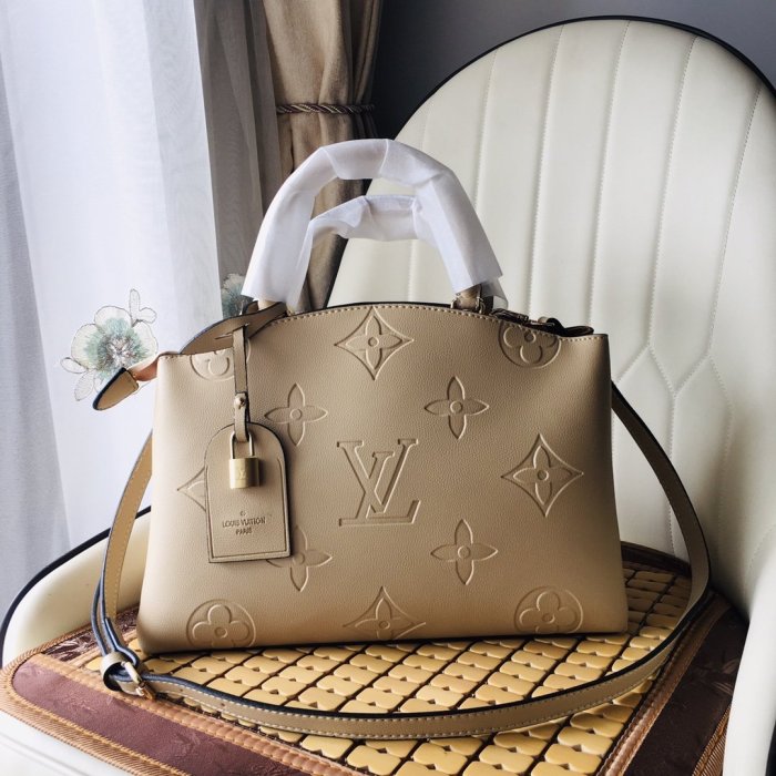 2022SS新作 Louis Vuitton ルイヴィトン レディース ショルダーバックスーパーコピー