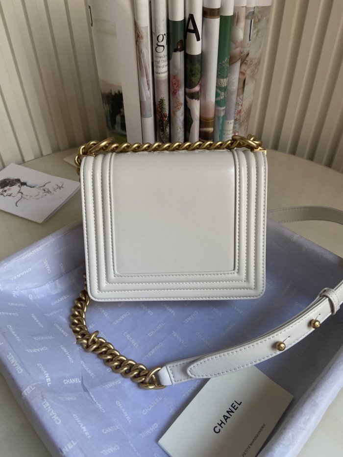 2022SS新作 シャネル Chanel ショルダーバック スーパーコピー