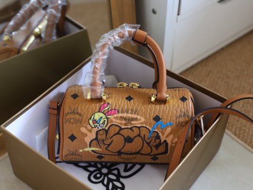 2022SS新作 MCM エムシーエム レディース ショルダーバッグ スーパーコピー