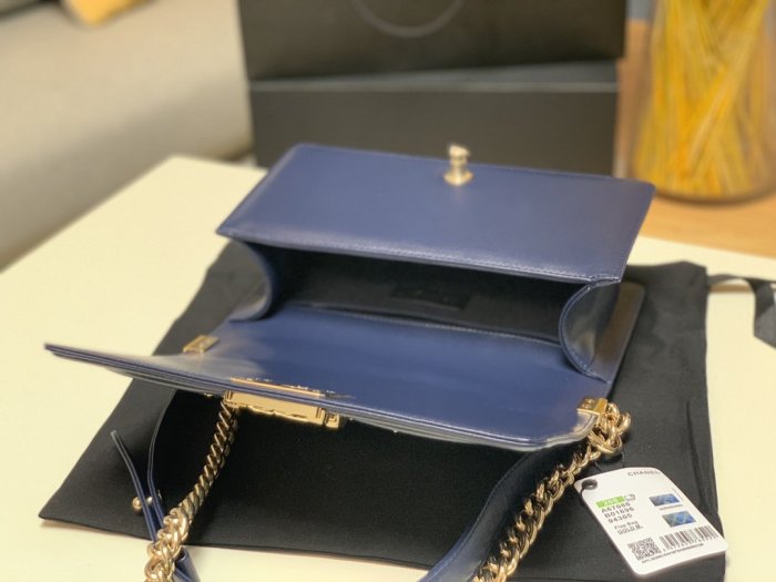 2022SS新作 シャネル Chanel ショルダーバック スーパーコピー