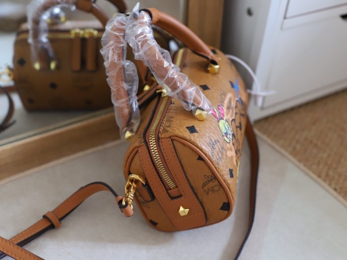2022SS新作 MCM エムシーエム レディース ショルダーバッグ スーパーコピー