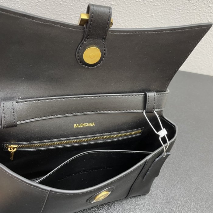 2022SS新作 Balenciaga バレンシアガ レディース ショルダーバックスーパーコピー