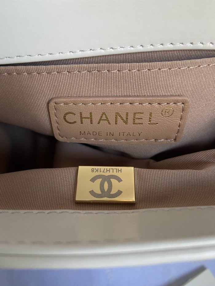 2022SS新作 シャネル Chanel ショルダーバック スーパーコピー