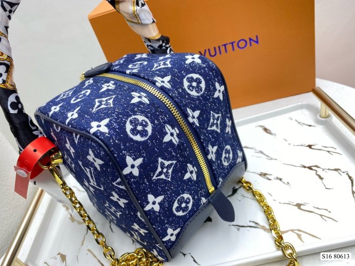2022SS新作 Louis Vuitton ルイヴィトン レディース ショルダーバックスーパーコピー