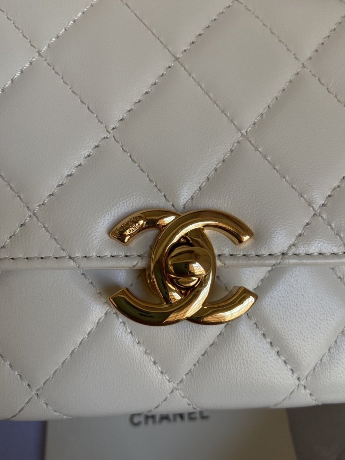 2022SS新作 シャネル Chanel ショルダーバック スーパーコピー