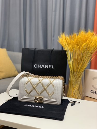 2022SS新作 シャネル Chanel ショルダーバック スーパーコピー