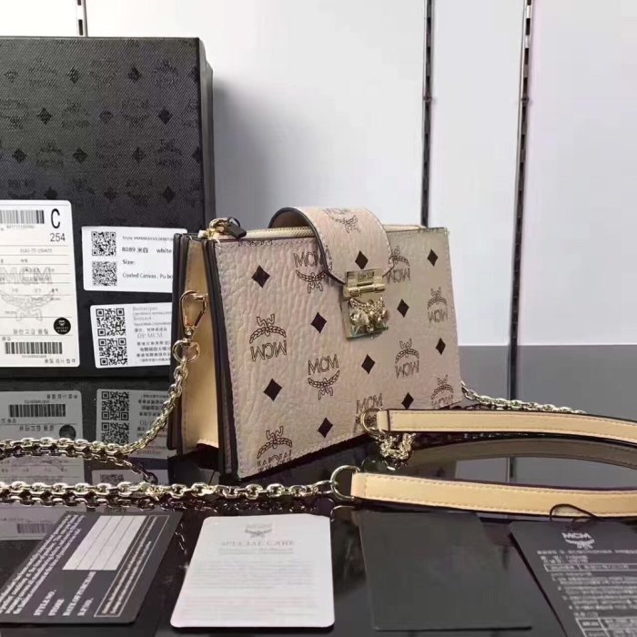 2022SS新作 MCM エムシーエム レディース ショルダーバッグ スーパーコピー