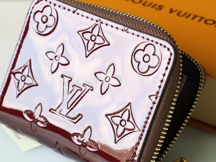 2022SSルイヴィトン LOUIS VUITTON 新作通販短財布スーパーコピー
