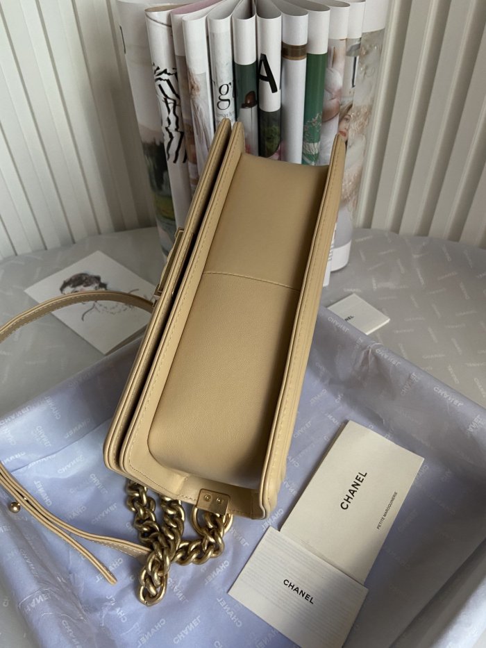 2022SS新作 シャネル Chanel ショルダーバック スーパーコピー