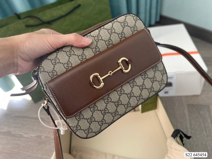 2022SS新作Gucci グッチ レディースショルダーバッグスーパーコピー
