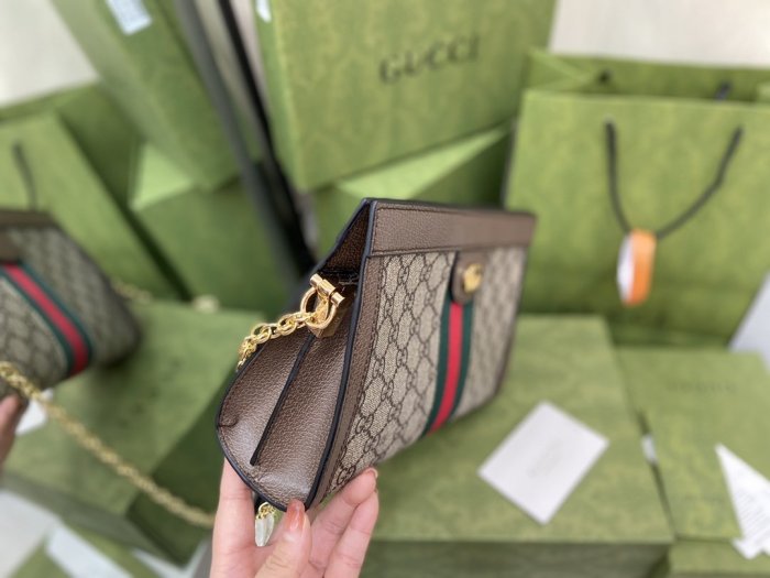 2022SS新作Gucci グッチ レディース ショルダーバックスーパーコピー