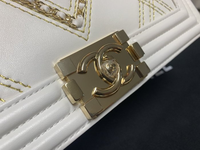 2022SS新作 シャネル Chanel ショルダーバック スーパーコピー