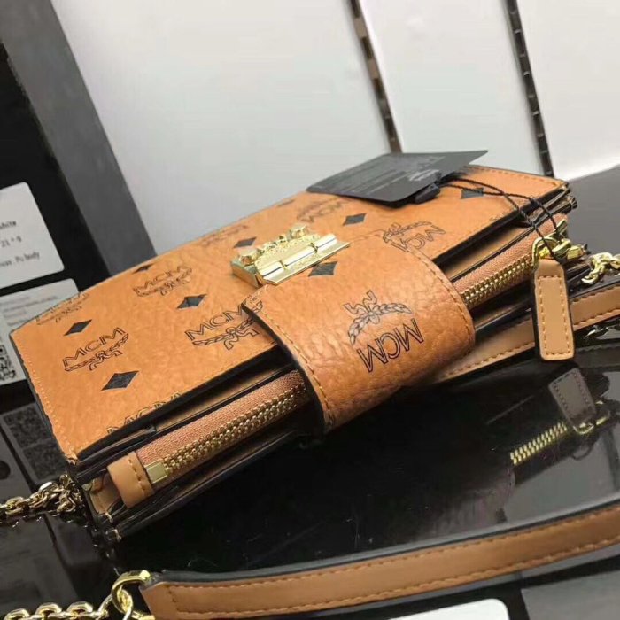2022SS新作 MCM エムシーエム レディース ショルダーバッグ スーパーコピー