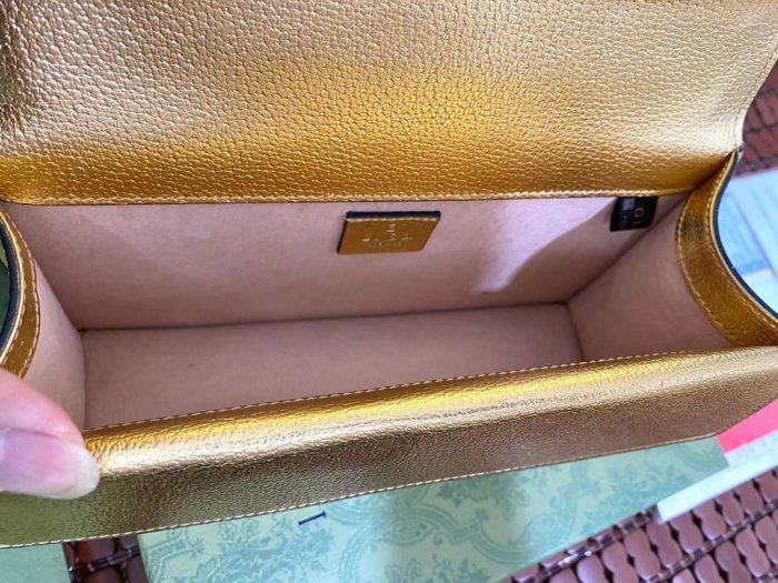 2022SS新作Gucci グッチ レディース ショルダーバックスーパーコピー
