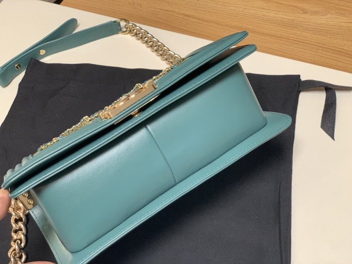 2022SS新作 シャネル Chanel ショルダーバック スーパーコピー
