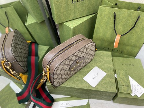 2022SS新作Gucci グッチ レディース ショルダーバックスーパーコピー