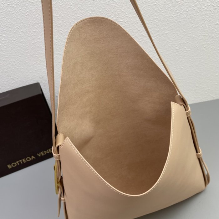 2022SS新作Bottega Venetaボッテガヴェネタレディース ショルダーバックスーパーコピー
