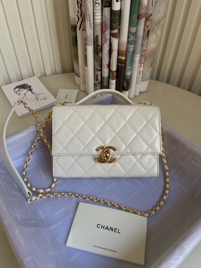 2022SS新作 シャネル Chanel ショルダーバック スーパーコピー