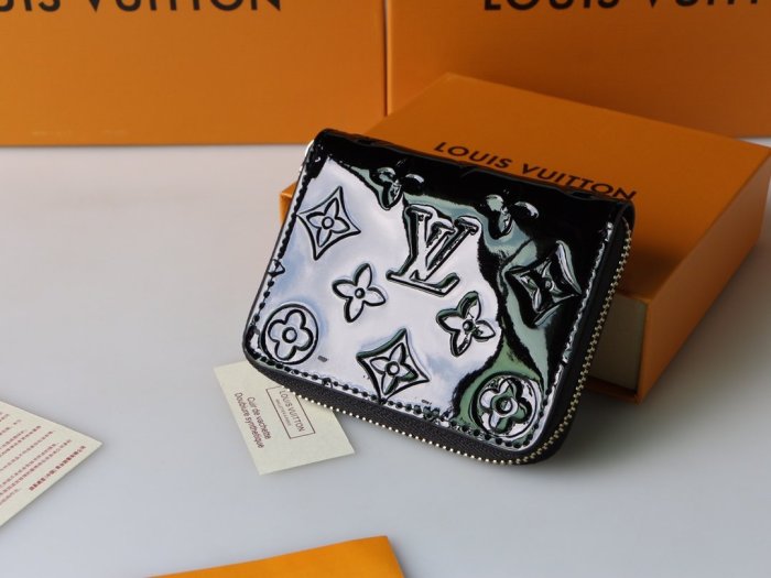 2022SSルイヴィトン LOUIS VUITTON 新作通販短財布スーパーコピー