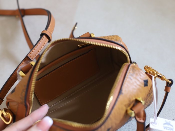 2022SS新作 MCM エムシーエム レディース ショルダーバッグ スーパーコピー