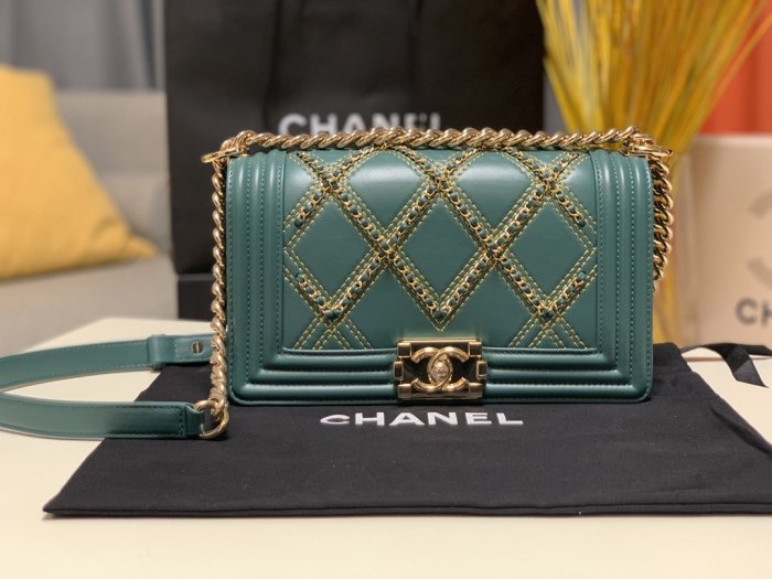 2022SS新作 シャネル Chanel ショルダーバック スーパーコピー