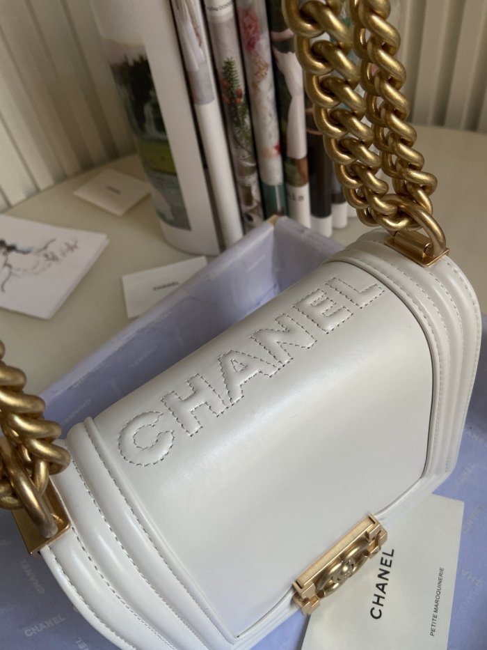 2022SS新作 シャネル Chanel ショルダーバック スーパーコピー