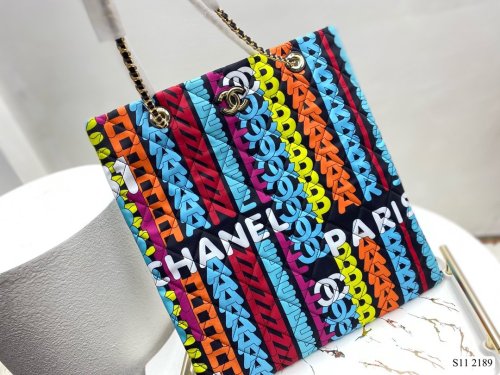 2022SS新作 シャネル Chanel ショルダーバック スーパーコピー