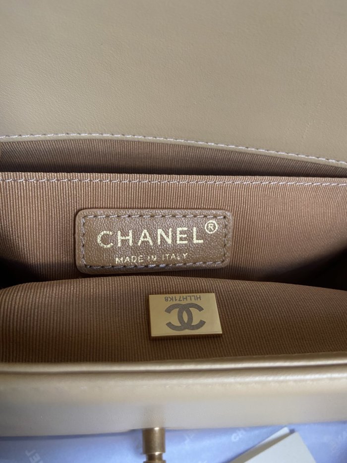 2022SS新作 シャネル Chanel ショルダーバック スーパーコピー
